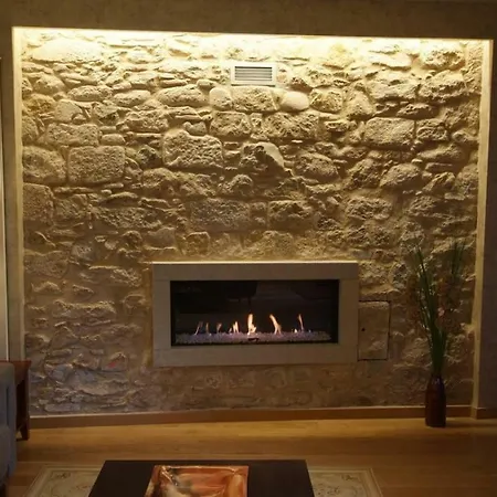 Beautifully Furnished Luxury In Barri Vell,