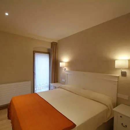 Beautifully Furnished Luxury In Barri Vell, *