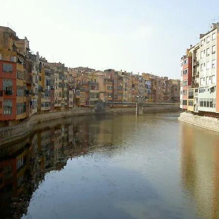 Beautifully Furnished Luxury In Barri Vell, *