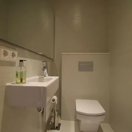 Beautifully Furnished Luxury In Barri Vell, 아파트 *