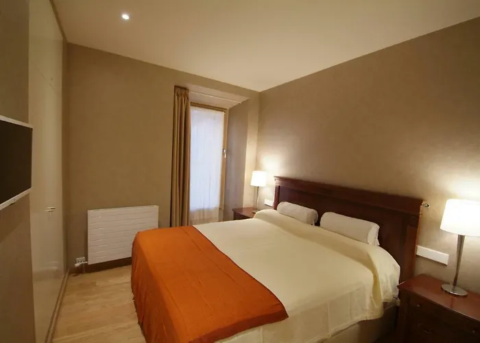 Beautifully Furnished Luxury In Barri Vell, Daire Girona