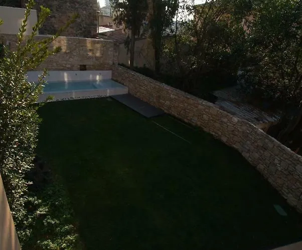 Beautifully Furnished Luxury In Barri Vell, Girona